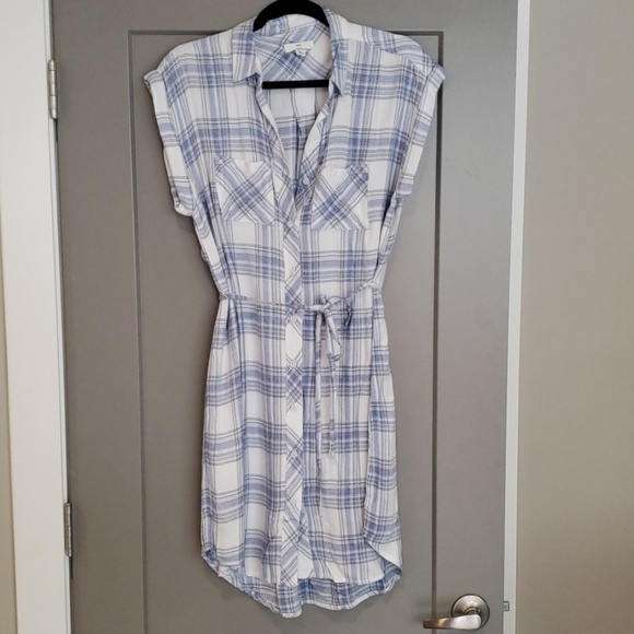 Button up dress - Picture 1 of 3